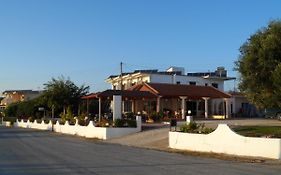 Selini Hotel